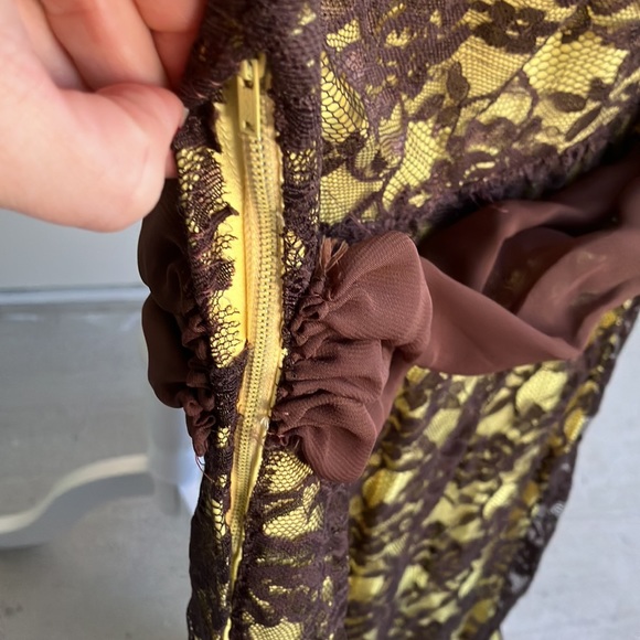 Vintage 40s 50s Brown and Yellow Lace Maxi Dress - Picture 7 of 7